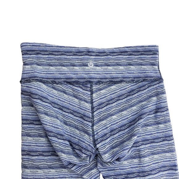 Lululemon Athletica Women Size 6 Blue Striped Wunder Under Crop Striped Leggings - Picture 5 of 6